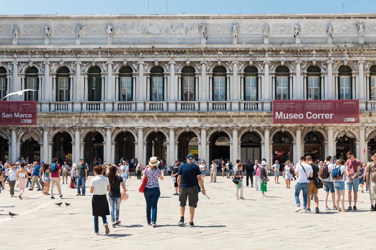 Elegant Terrace Apartment Near Piazza San Marco Last Floor No Lift 베니스 외부 사진