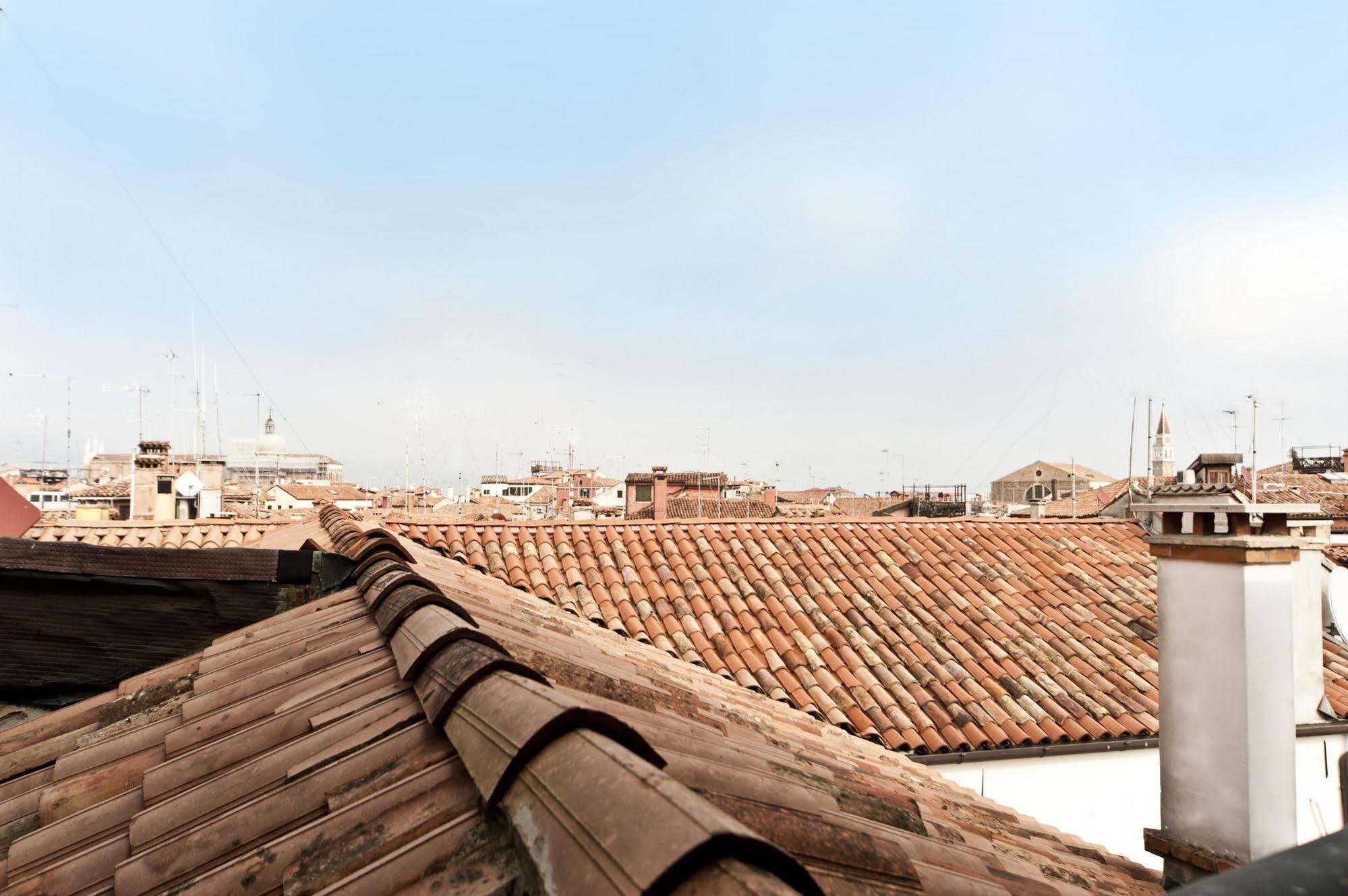 Elegant Terrace Apartment Near Piazza San Marco Last Floor No Lift 베니스 외부 사진
