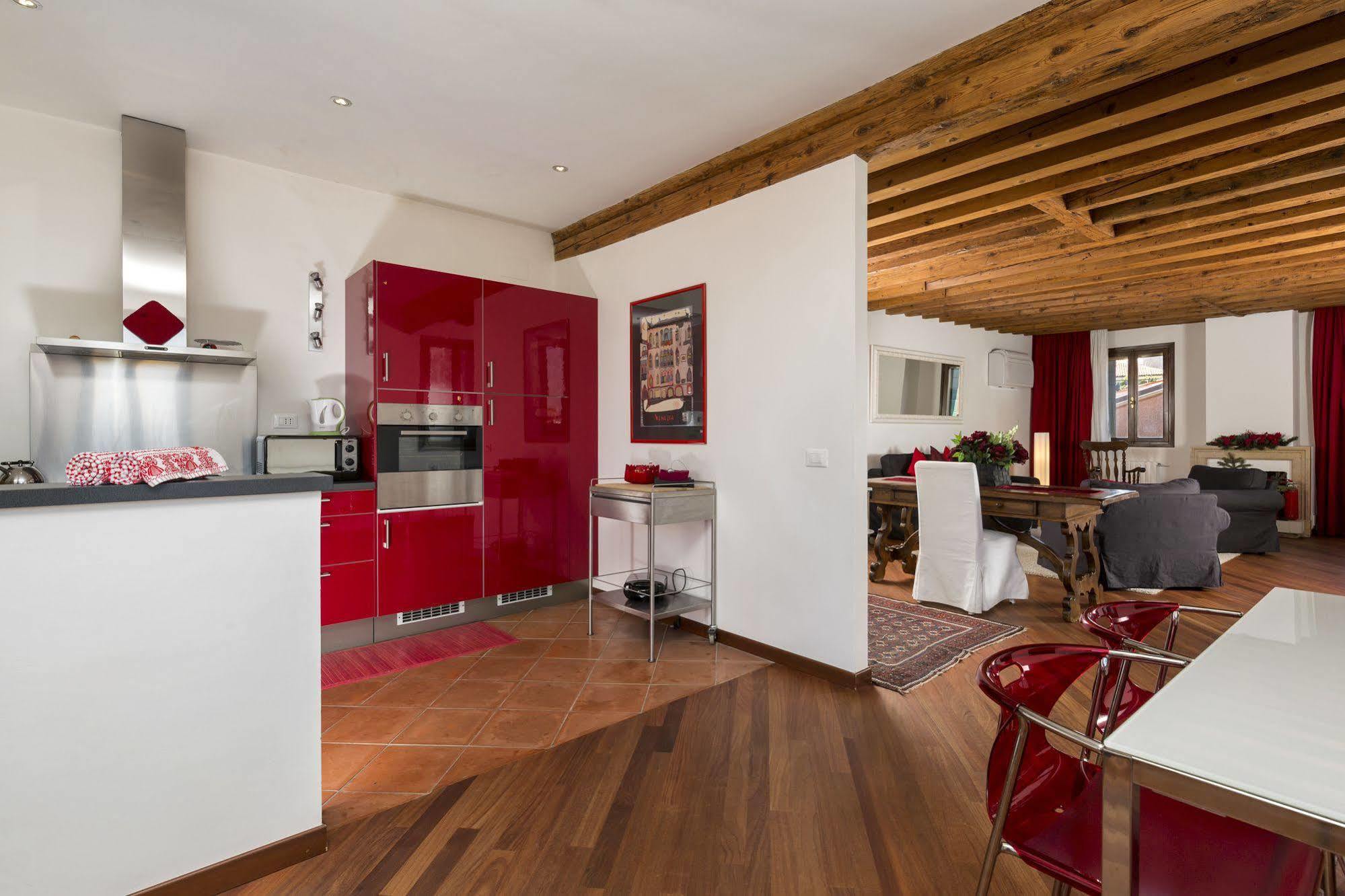 Elegant Terrace Apartment Near Piazza San Marco Last Floor No Lift 베니스 외부 사진