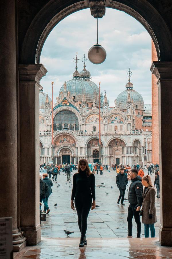 Elegant Terrace Apartment Near Piazza San Marco Last Floor No Lift 베니스 외부 사진